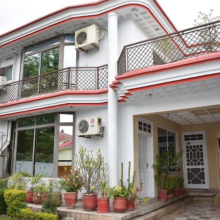 Ahmed Cottage Islamabad Exterior photo